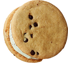 Eventyr is Cookie Dough Sandwich is 95 ml